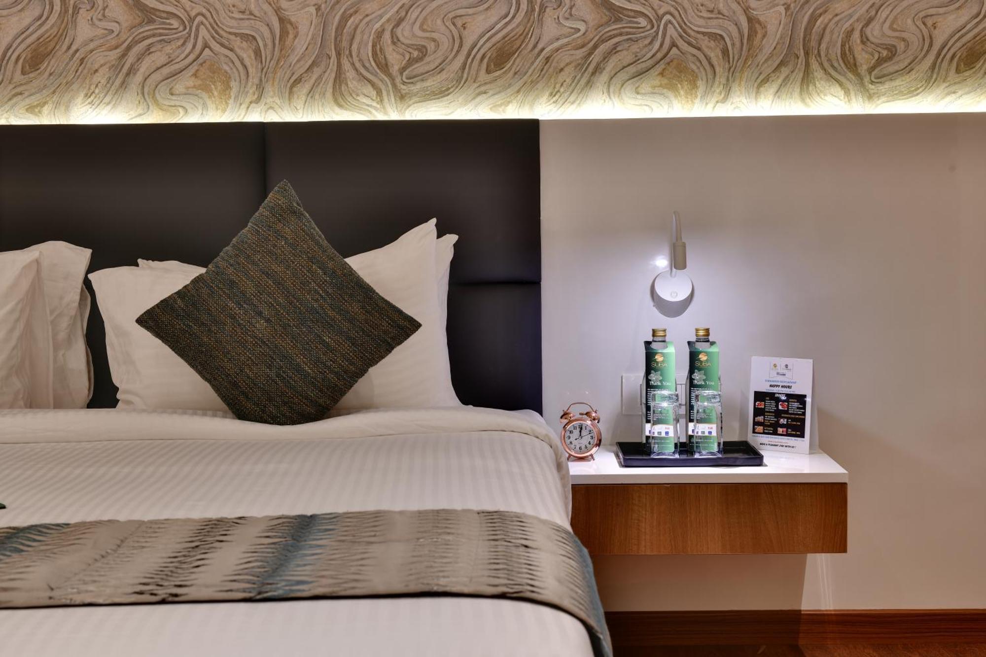 Click Hotel Vista-International Airport Dod Jala 외부 사진