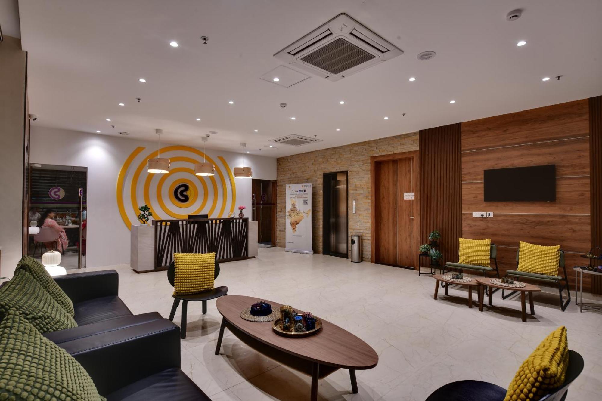 Click Hotel Vista-International Airport Dod Jala 외부 사진